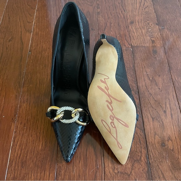 Karl Lagerfeld Black Heels with Gold Chain Accent - Picture 5 of 5